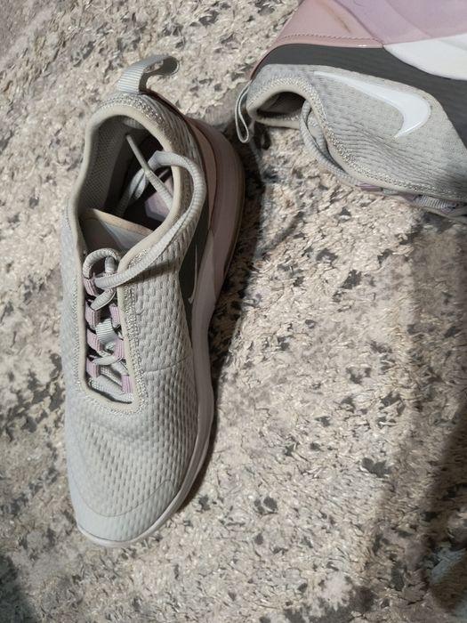 Дамски маратонки nike