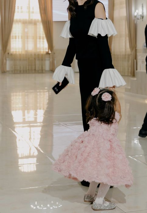 Платье Малли, состояние нового.