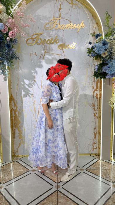 Платья купила 24к продаю 14 к