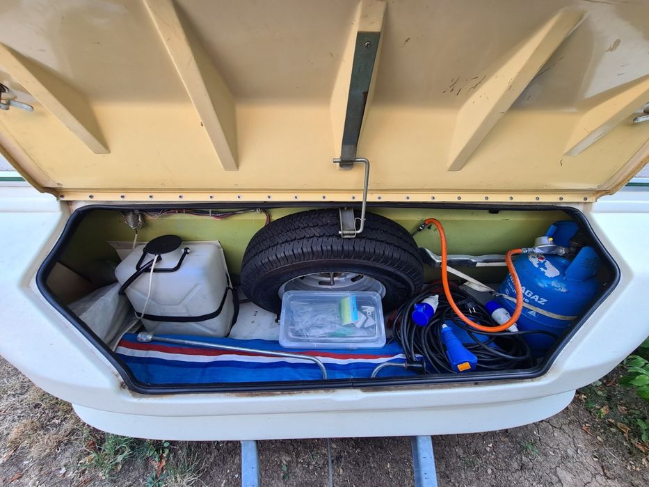 Продава се каравана Chateau Chiara Trophee 380