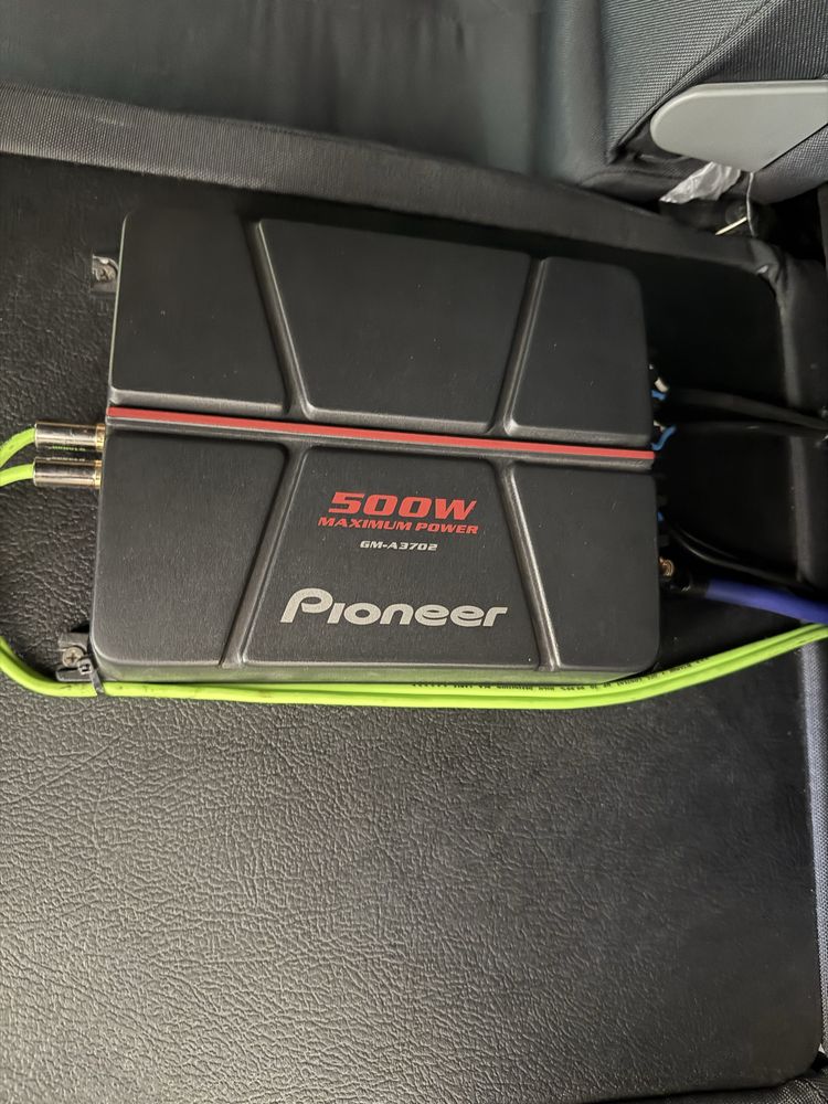 Pioneer kalonka usilitel sotiladi