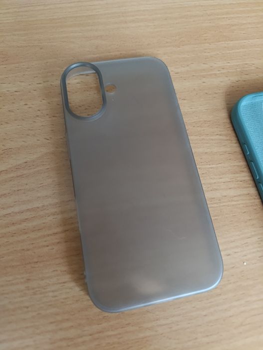 Husa iPhone 17 Ultra slim 0.3mm transparent fumuriu + folie protectie