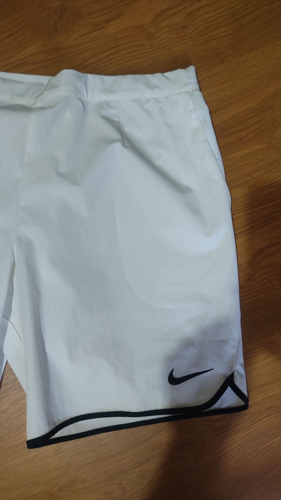 Pantaloni scurti NIKE