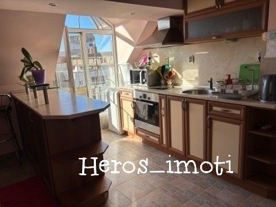 Продава се Двустаен апартамент в Казанлък - 55 кв.м за 1447 €/кв.м - Снимка #2