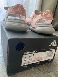 Sandale Adidas roz