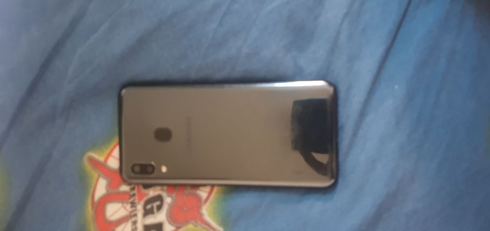 Samsung A20 E liber