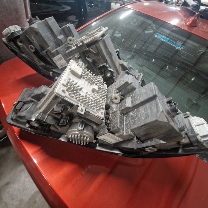 Faruri full led adaptiv far stanga dreapta bmw g20 g21