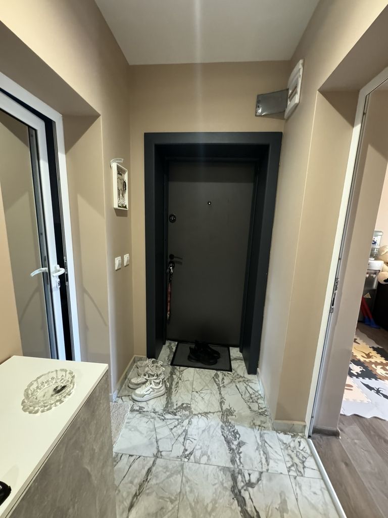 Продава се Тристаен апартамент в Дупница - 70 кв.м за 1286 €/кв.м - Снимка #7