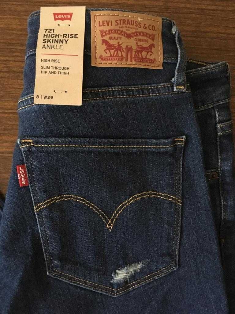 Джинсы Levis 721 High Rise Skinny Jeans