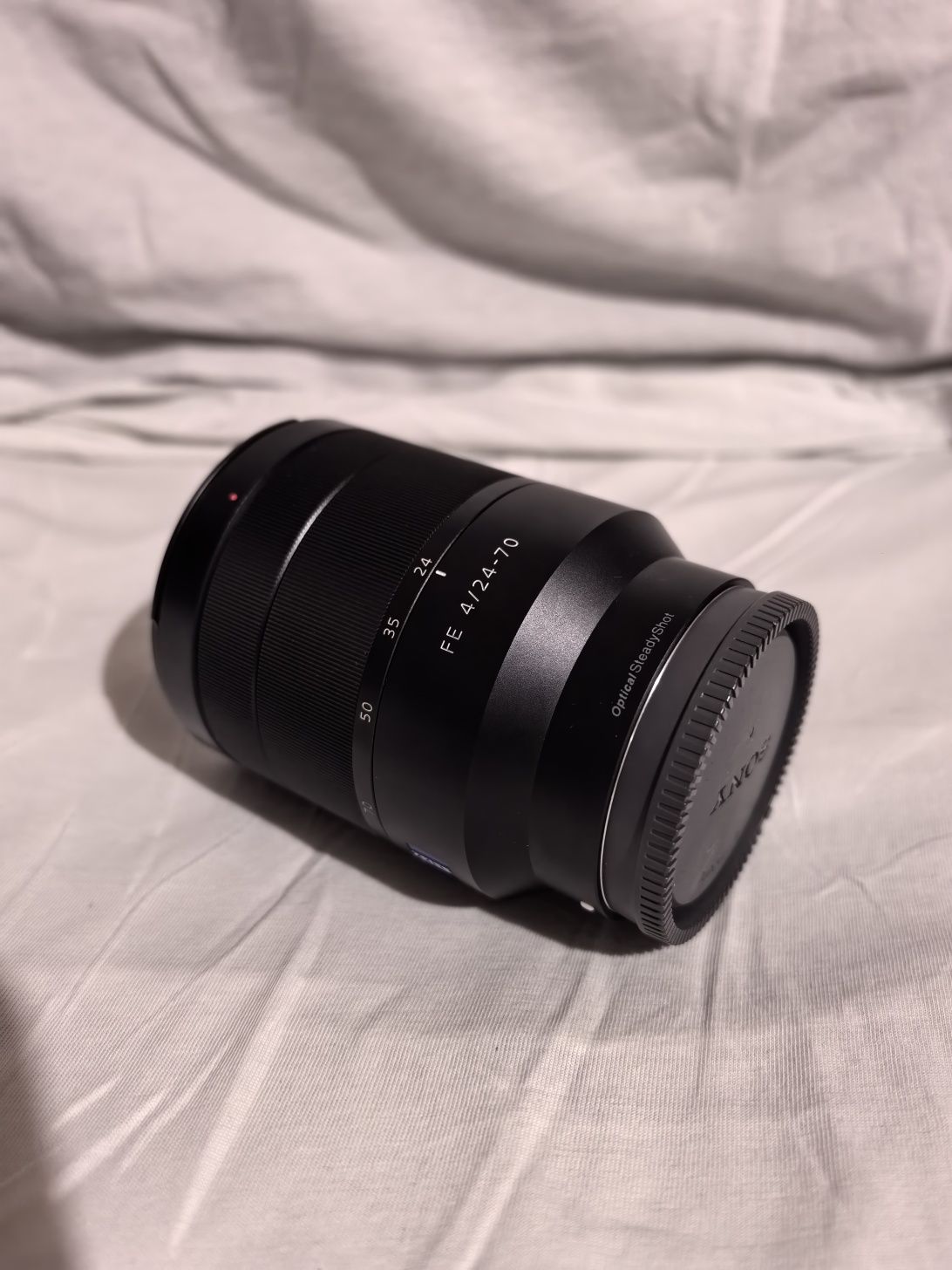 Обектив Sony FE 24-70mm f/4 Carl Zeiss OSS – Като нов, с калъфче