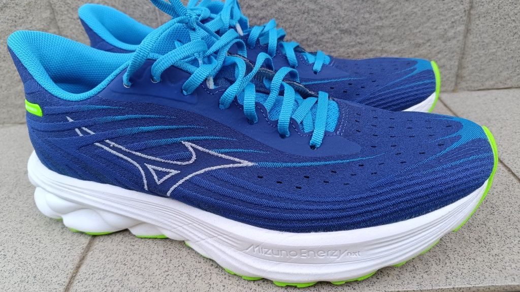Mizuno wave skyrise 6