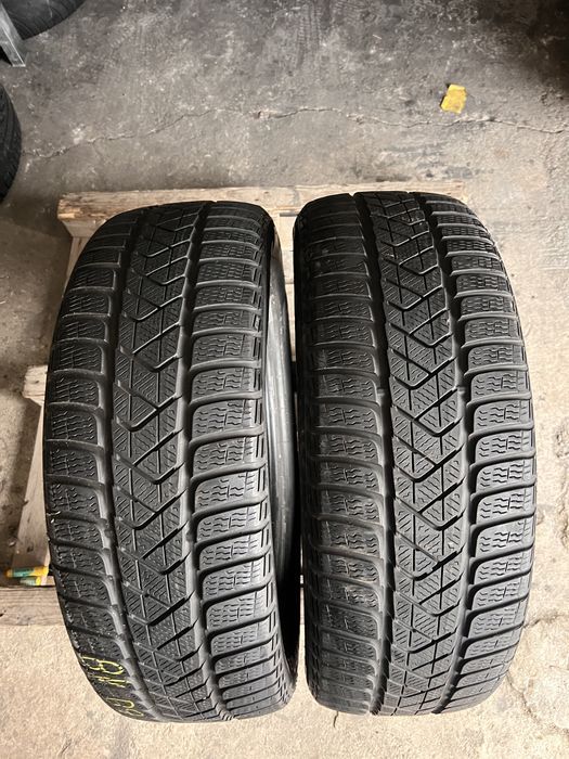 2 anvelope iarna 225/60/18 , pirelli !