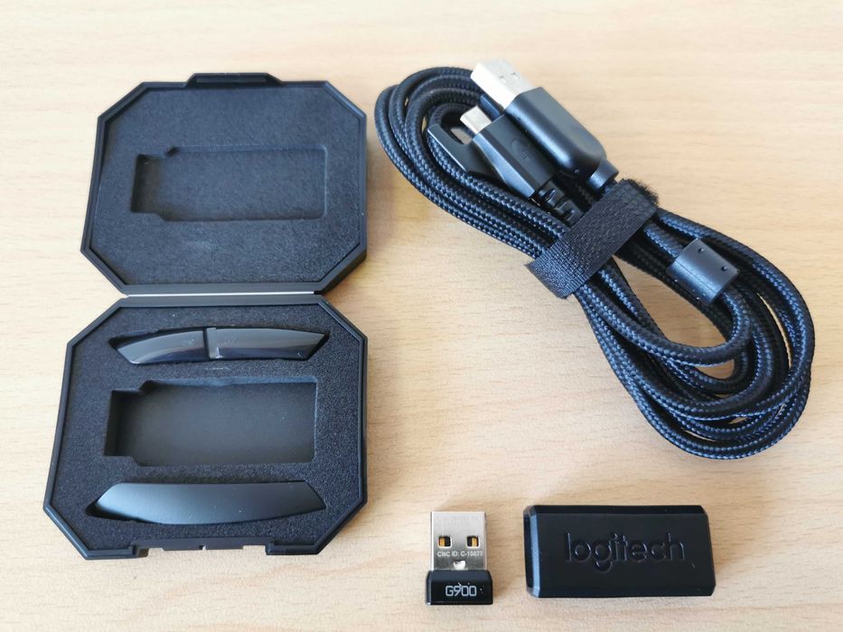 Logitech G900 Chaos Spectrum безжична геймърска мишка