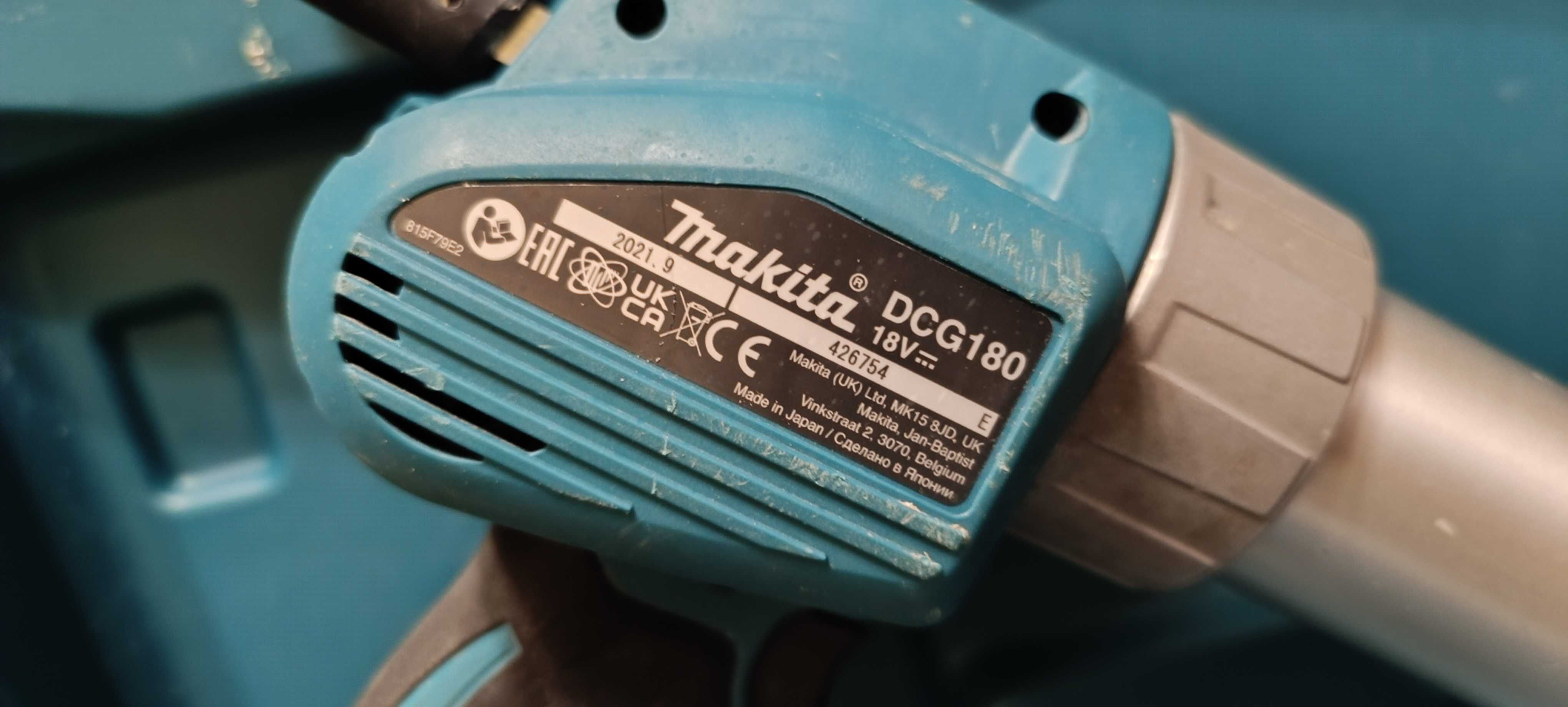 Makita DCG180 пистолет за силикон