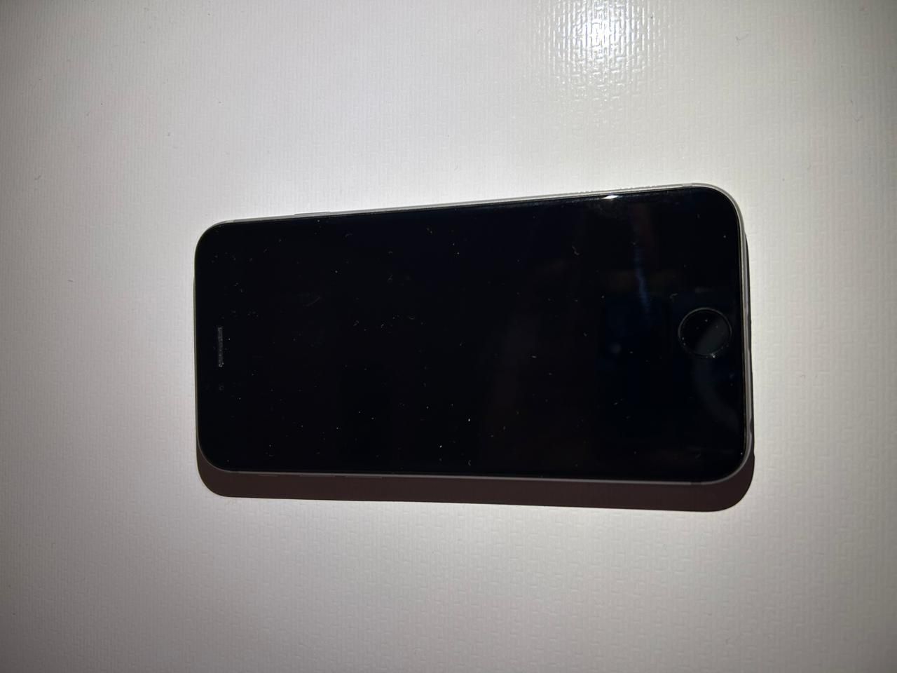 Продам iPhone 6S