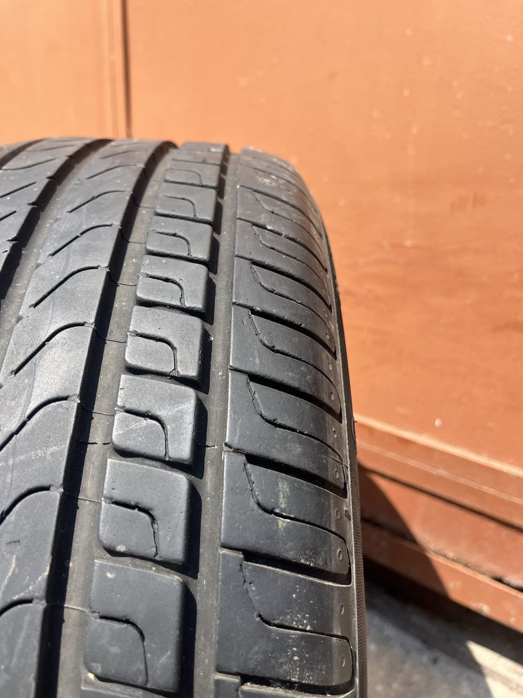2 бр. летни гуми 225/45/18 Pirelli RSC 6,2 mm DOT 4921