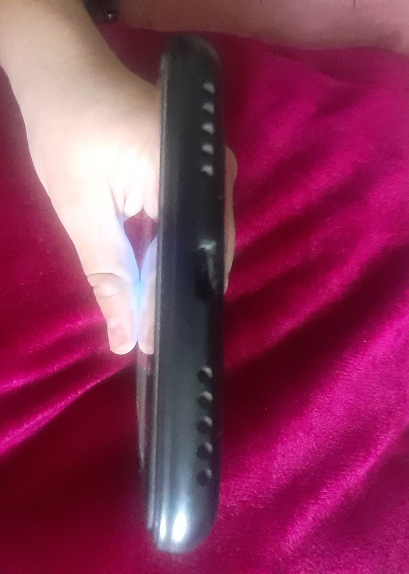 Redmi 7 obmenga yaxshiro tel bosa ustiga daplata klaman