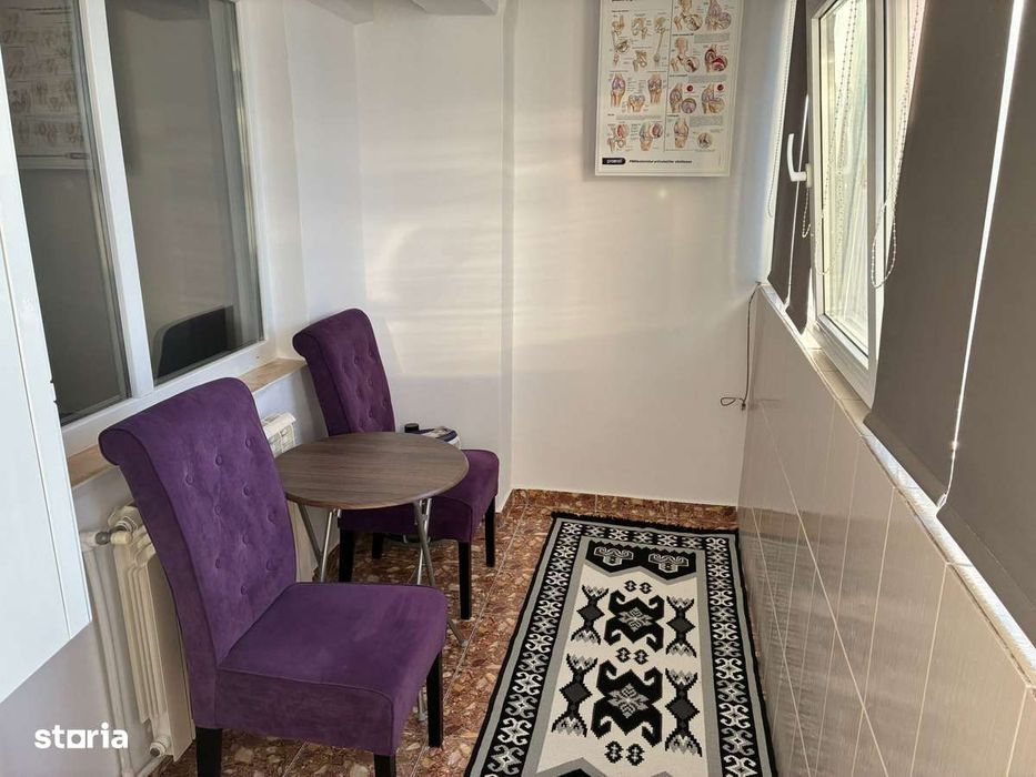 Apartament De vanzare 3 Camere Decomandat 75 mp