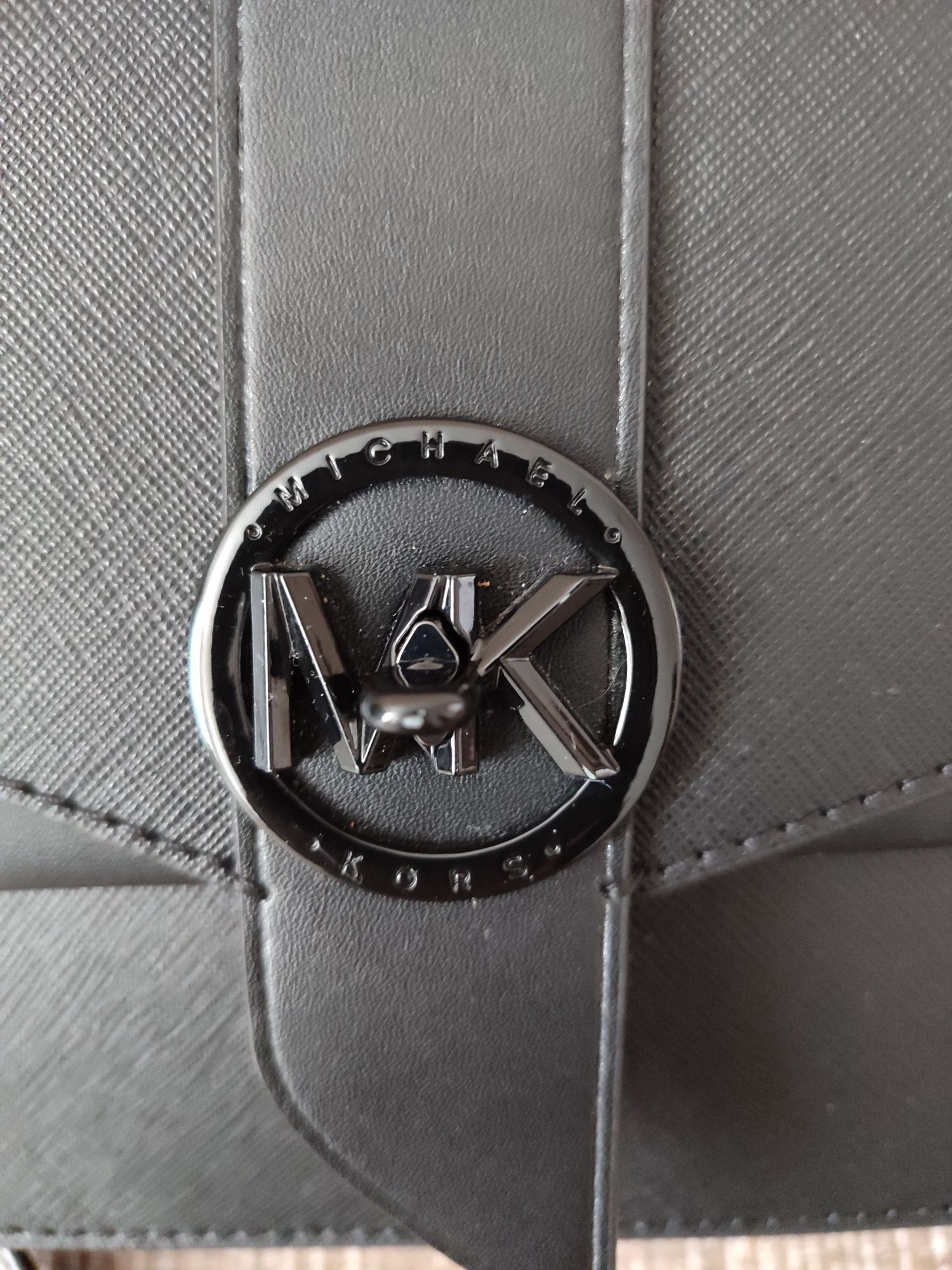 Оригинална чанта Michael Kors