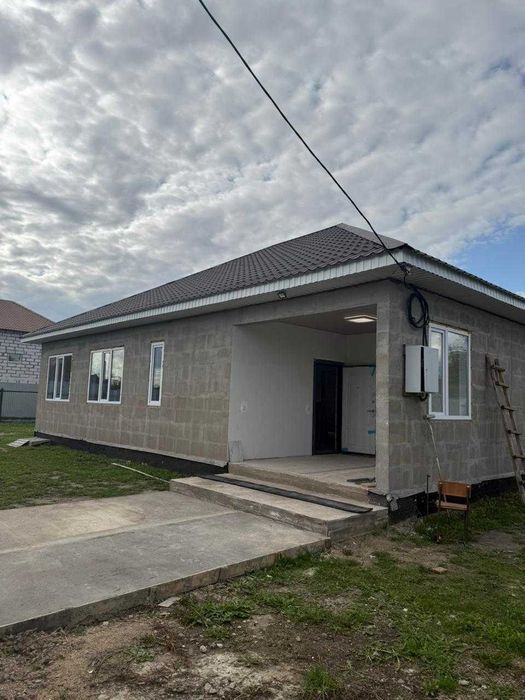 Продам новый 4-комнатный дом