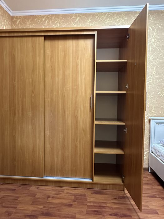 Шифоньер для одежды