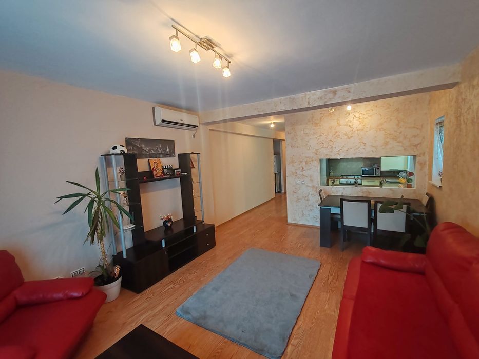 Apartamente de închiriat 68 mp cu parcare privată, cartier subcetate