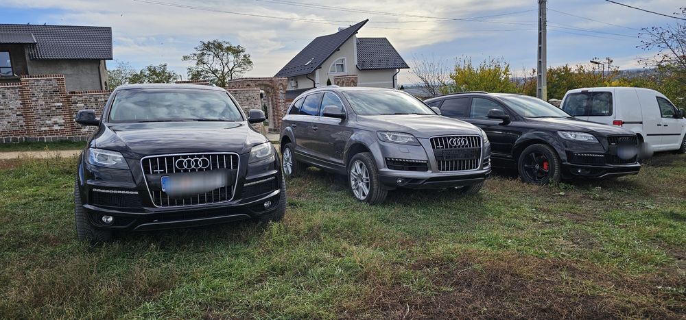Față completa Audi Q7 an 2013