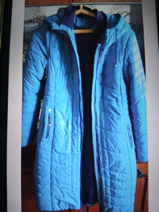 Продаётся осенне-весенняя куртка