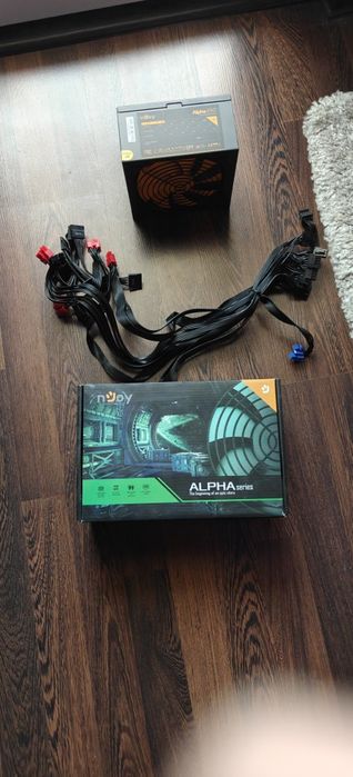 Sursă 850watt în stare foarte bună.Pret fix