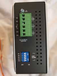 The EDS-305 Ethernet switche