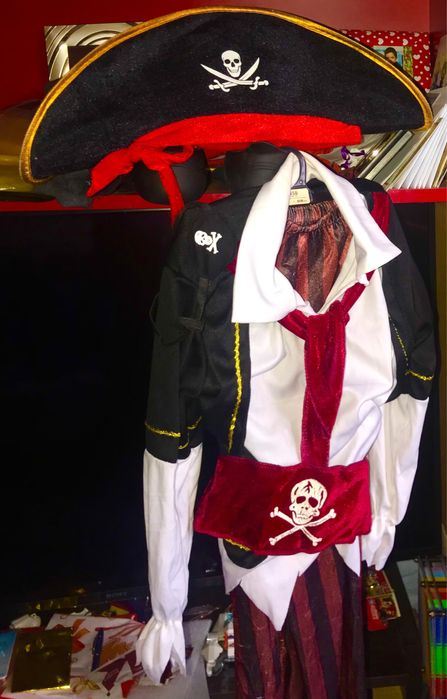 Costum pirat, 6 -9 ani, Halloween și mască, spiderman, pelerina, ninja