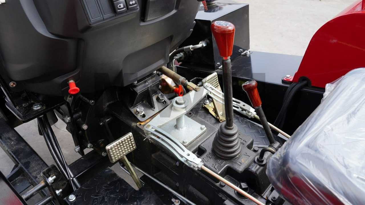 Мини-трактор гусеничный MWM C160 (Laidong)