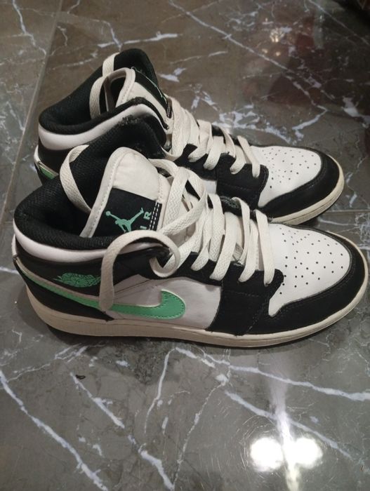 Сет детски маратонки и бутонки