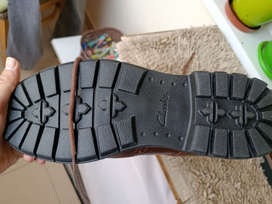 Чисто нови боти Clarks-бвз кутия