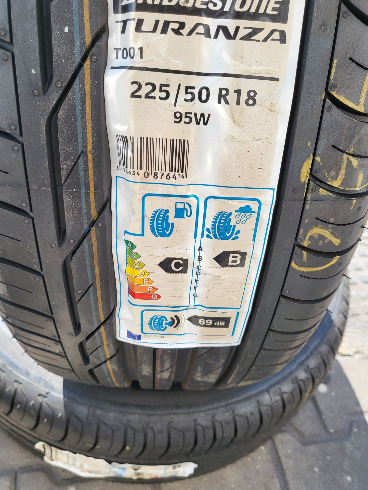 Anvelope turism vara noi Bridgestone 225 50 18