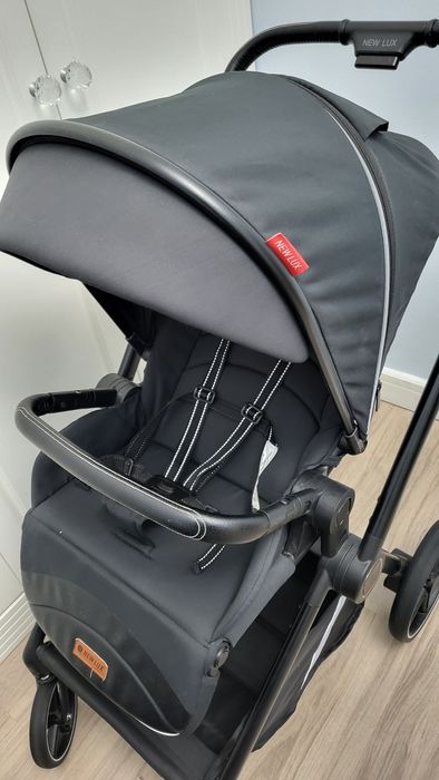 Прогулочная коляска маневренная