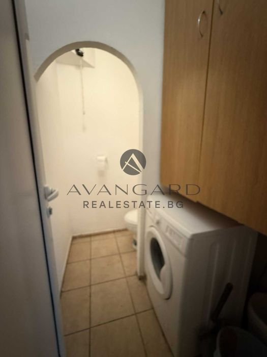 Продава се Тристаен апартамент в Пловдив, Тракия - 68 кв.м за 1912 €/кв.м - Снимка #5