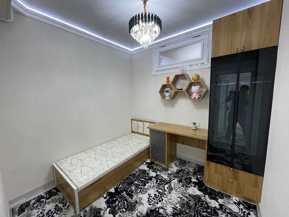 4х комнатная ЛЮКС квартира на 1 этаже, Геофизика