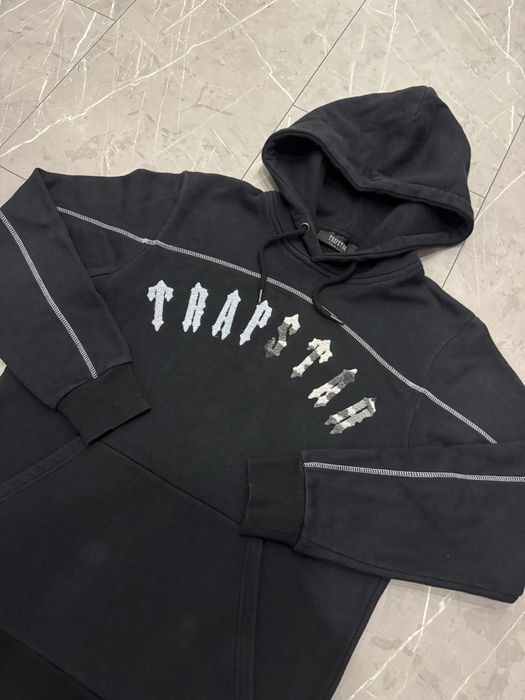 trenibg trapstar.