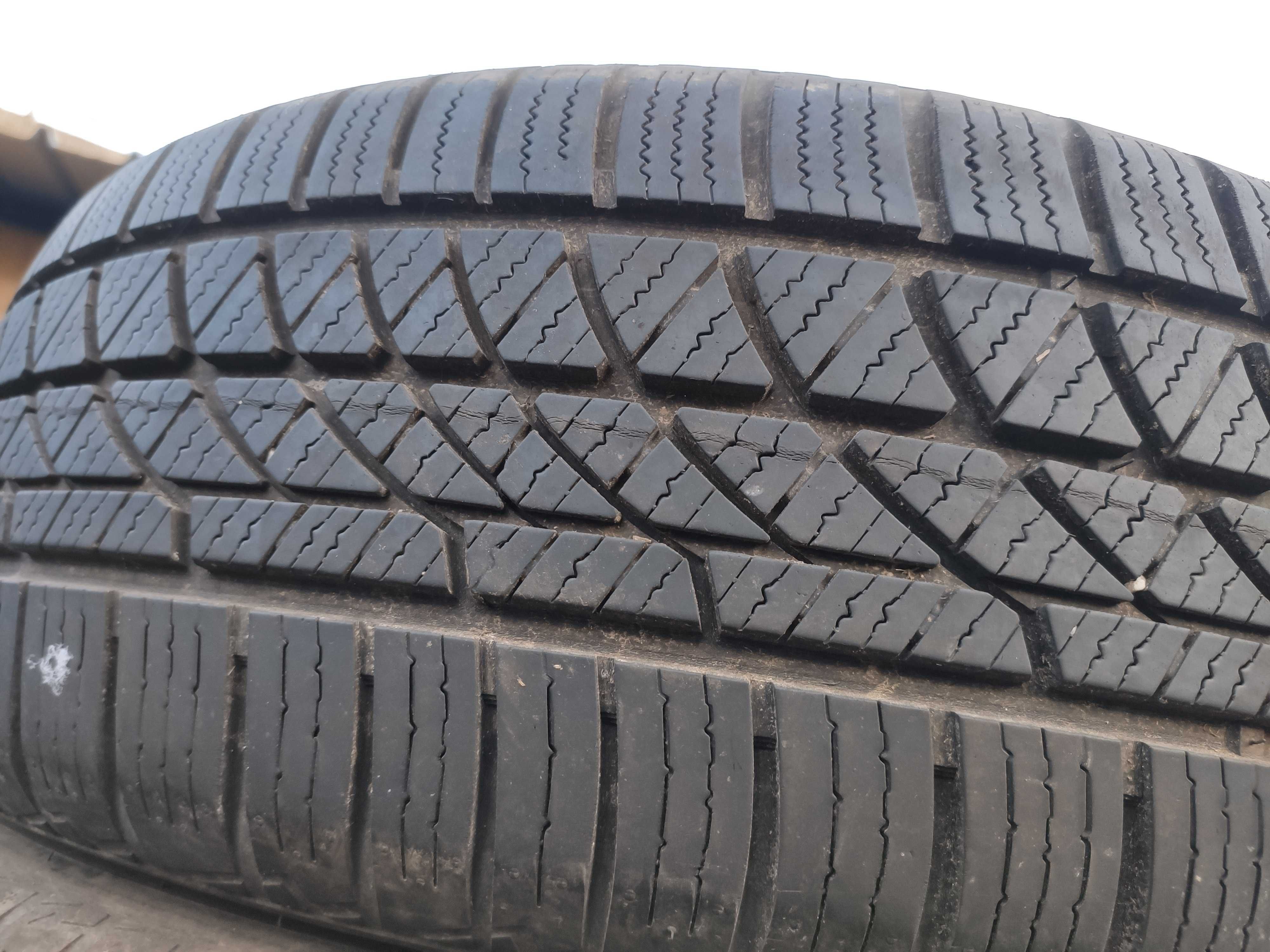 2бр Всесезонни гуми 205 60 16 - Hankook