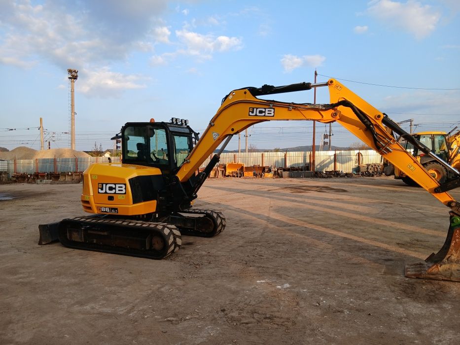 Vand excavator jcb 86c-1