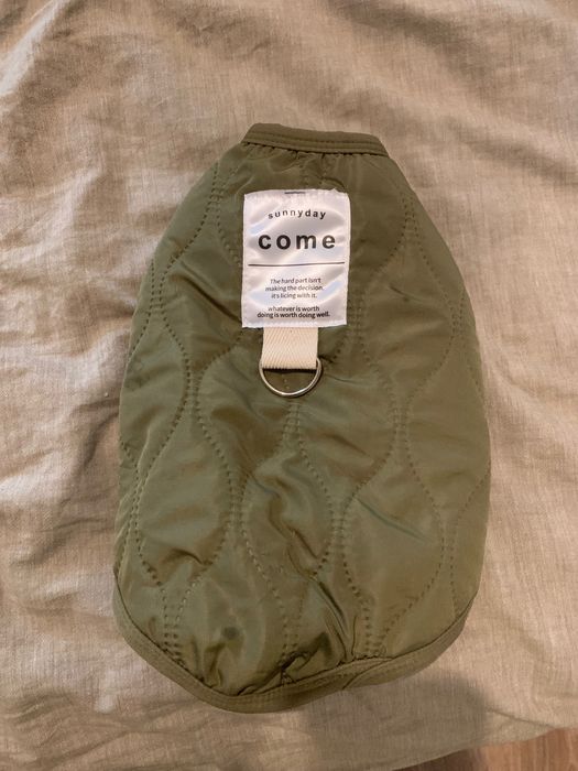 Дрехи за малки кучета