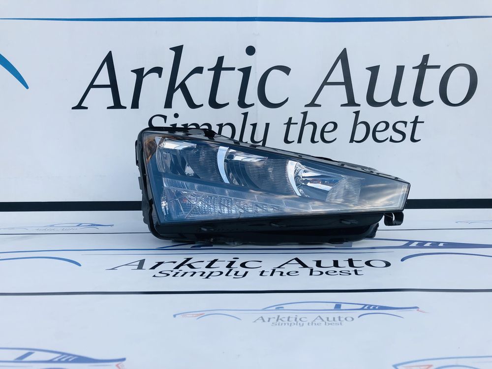 Far dreapta Led Skoda Scala cod 657941016