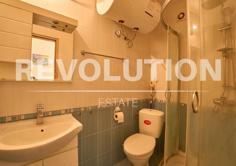 Продава се Двустаен апартамент в Пловдив, Център - 75 кв.м за 1334 €/кв.м - Снимка #7