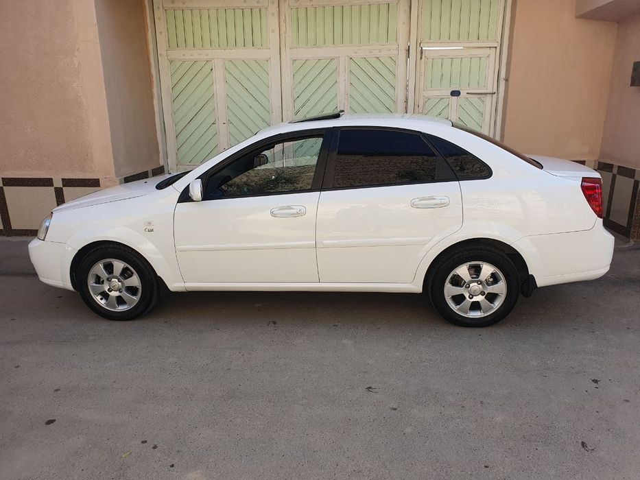 Lacetti 2011 3.pozitsya