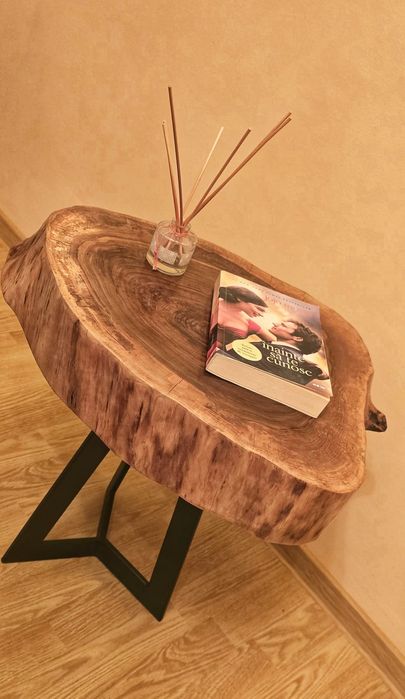 Masuta cafea lemn de nuc