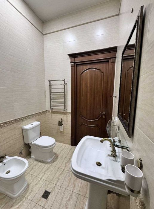 Срочно  Kokchada\ Uchtepa\Termez mahalla\ уй сотилади.