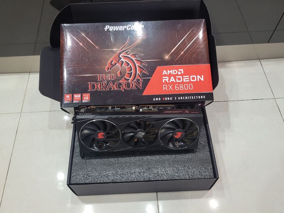 Red Dragon Amd Radeon RX6800 16Gb
DDR 6 4K PSIe4 
Ведеокартата е не
