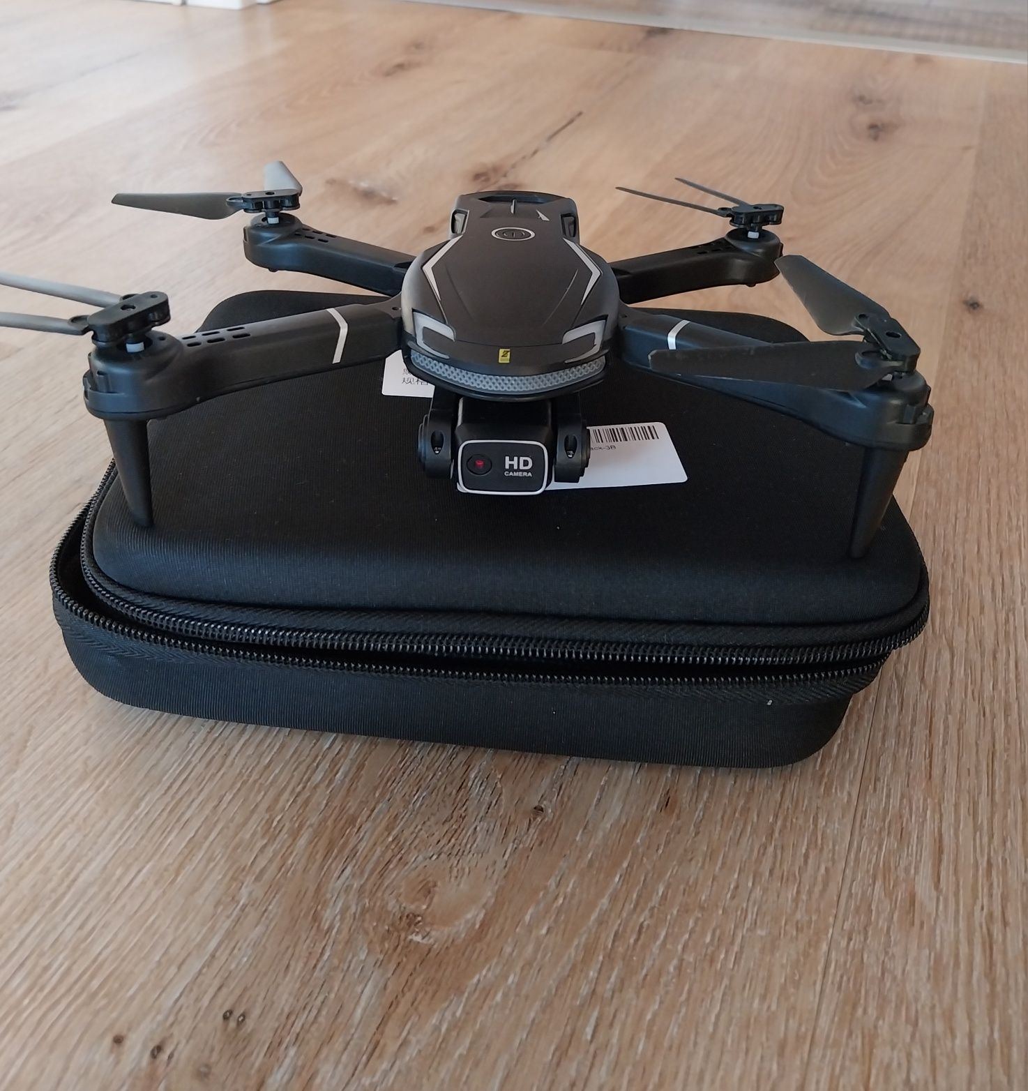 Mini drona V 88 cu camera full HD