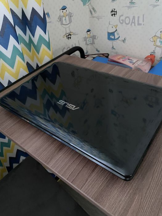 Продам ноутбук ASUS